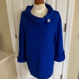 Jones of New York blue long sleeve sweater. Sz L